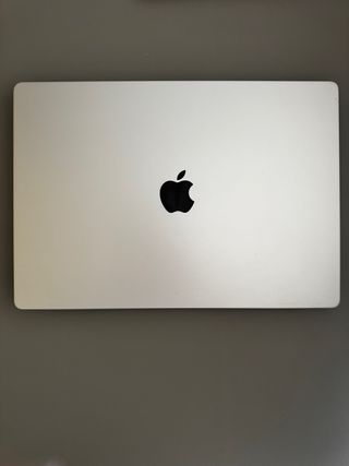 MacBook Pro 16 2021 M1 Pro argento