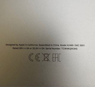 MacBook Pro 16 2021 M1 Pro argento