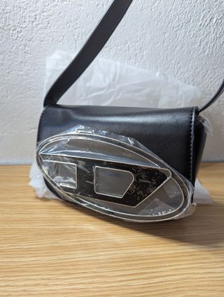 Bolso Diesel Negro y Plateado