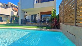 Piso en venta en Urbanizaciones en Guardamar del Segura