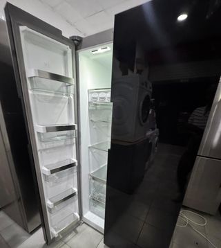 FRIGORÍFICO SIEMENS NEGRO NO FROST ❄️