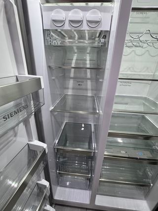 FRIGORÍFICO SIEMENS NEGRO NO FROST ❄️