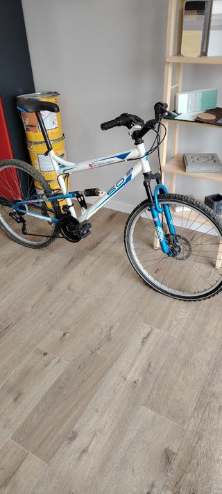 Bicicleta Montaña doble Suspension