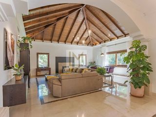 Chalet en alquiler en Los Naranjos - Las Brisas en Marbella