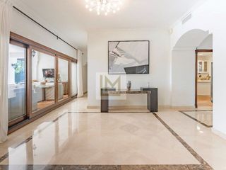 Chalet en alquiler en Los Naranjos - Las Brisas en Marbella