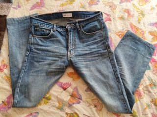 Pantalón vaquero recto Zara Talla S