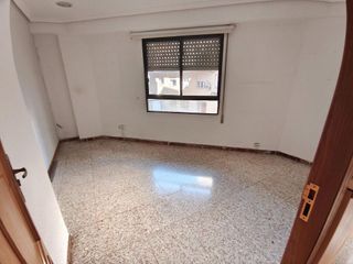Oficina en alquiler en Centro en Elche