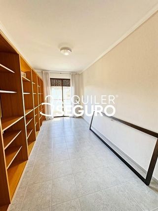 Piso en alquiler en Avda. Alemania - Italia en Villarreal