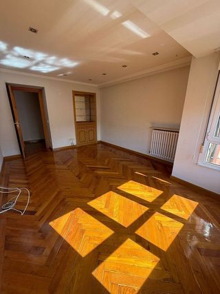 Piso en alquiler en Campo San Francisco - Plaza de América en Oviedo