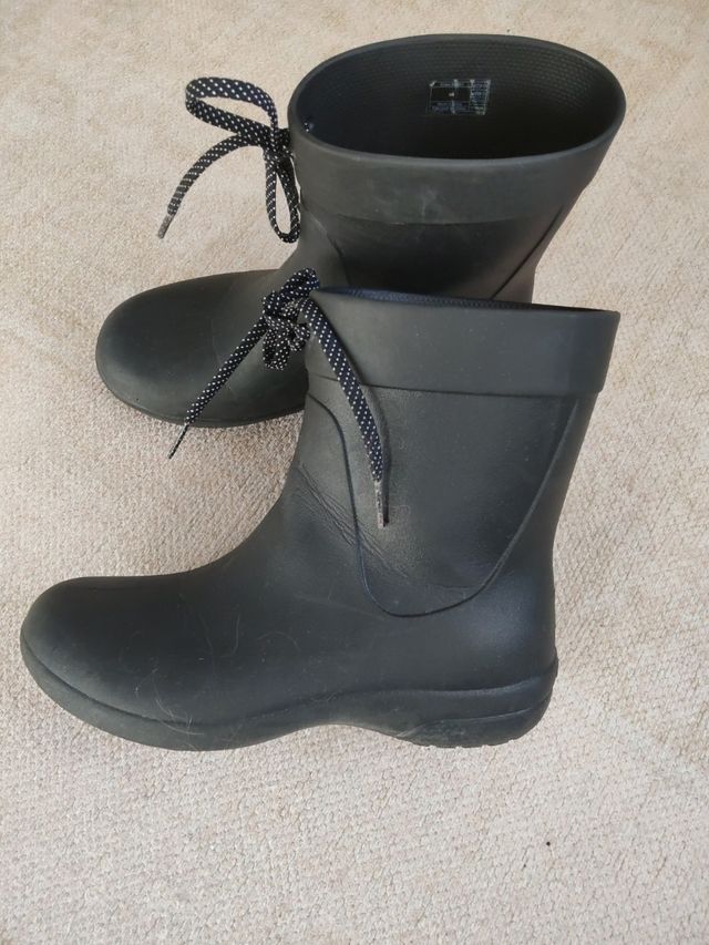 Botas Crocs Negras Talla 34- 35