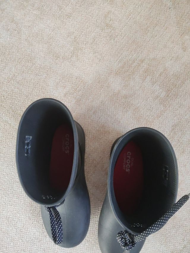 Botas Crocs Negras Talla 34- 35