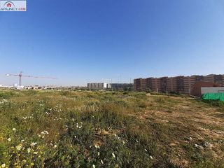 Terreno en venta en Montequinto en Dos Hermanas