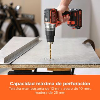 Taladro percutor inalámbrico BLACK+DECKER BL188KB