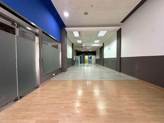 Local comercial en alquiler en Centro en Ourense