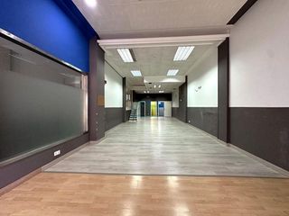 Local comercial en alquiler en Centro en Ourense