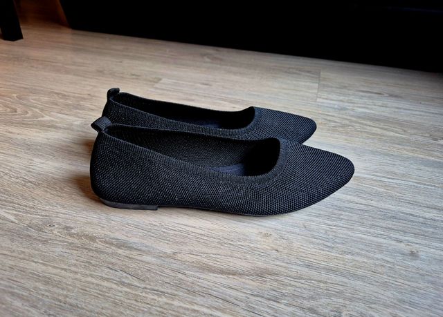 Zapatos planos negros French Connection