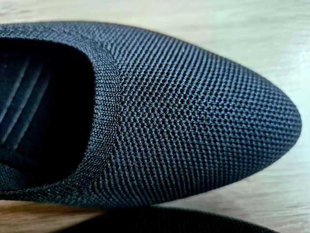 Zapatos planos negros French Connection