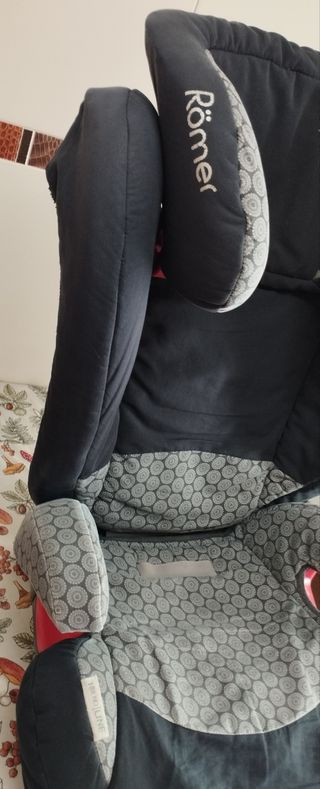 Silla de coche Römer.Con Isofix 
