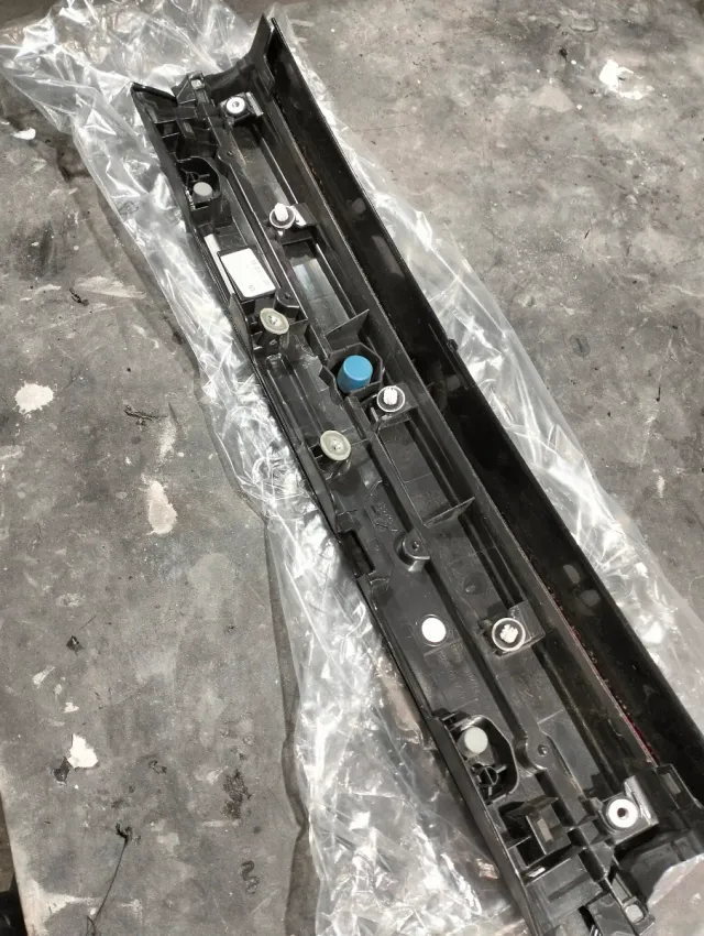 Piloto Central Trasero Toyota Aircross