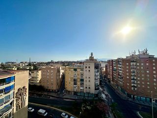 Piso en alquiler en Parque Ayala - Jardín de la Abadía - Huelín en Málaga