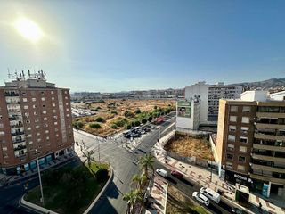 Piso en alquiler en Parque Ayala - Jardín de la Abadía - Huelín en Málaga