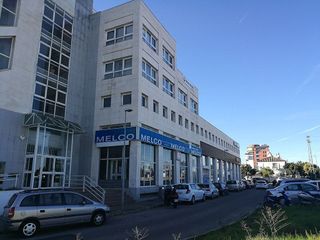 Oficina en alquiler en Palacio de Congresos - Urbadiez - Entrepuentes en Sevilla