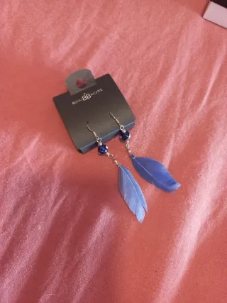 Pendientes plumas moradas/azul BIJOU BRIGITTE