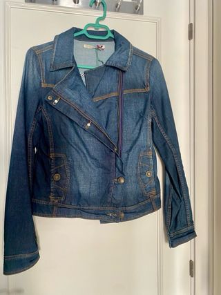 Chaqueta vaquera Stradivarius azul