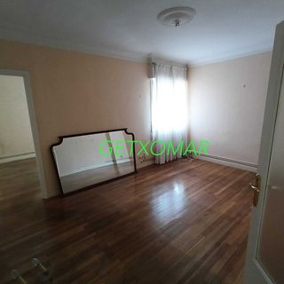 Piso en venta en Centro - Desierto - Arrontegi en Barakaldo