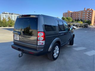Land Rover Discovery 2013