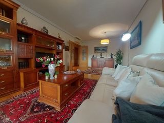 Piso en venta en Cascajos - Piqueras en Logroño