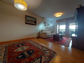 Piso en venta en Cascajos - Piqueras en Logroño