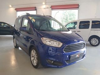 Ford Tourneo Courier Titanium