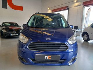 Ford Tourneo Courier Titanium