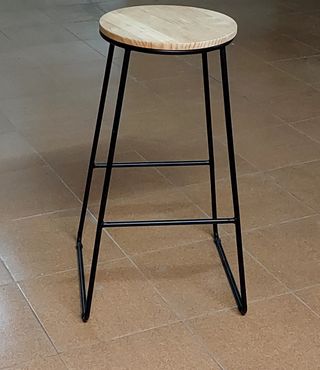 Sgabello vintage in metallo e legno