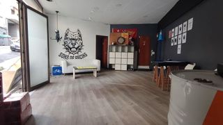 Local comercial en alquiler en Pubilla Cases en Hospitalet de Llobregat, L´