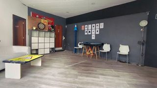 Local comercial en alquiler en Pubilla Cases en Hospitalet de Llobregat, L´