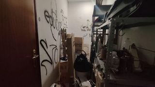 Local comercial en alquiler en Pubilla Cases en Hospitalet de Llobregat, L´