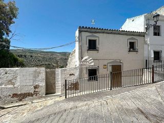 Chalet en venta en Baena