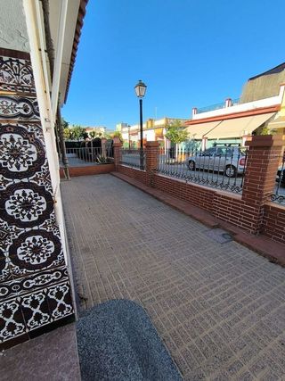 Casa en venta en Sanlúcar la Mayor