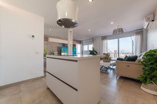 Piso en alquiler en Ensanche Centro - Puerto en Málaga