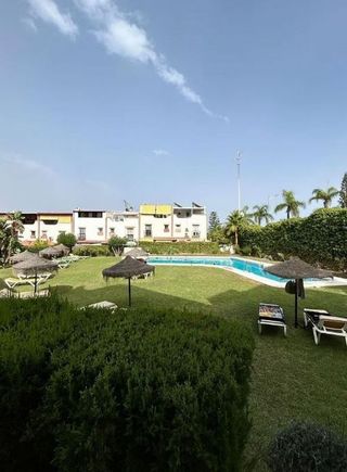 Piso en alquiler en Playamar en Torremolinos
