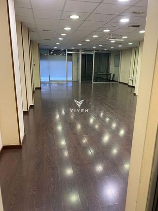 Local comercial en venta en Can Vidalet en Esplugues de Llobregat