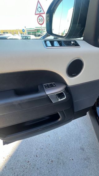 Land-Rover Range Rover Sport hibrido enchufable 300 cv 