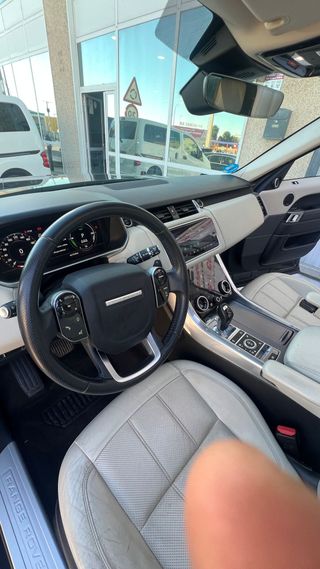 Land-Rover Range Rover Sport hibrido enchufable 300 cv 