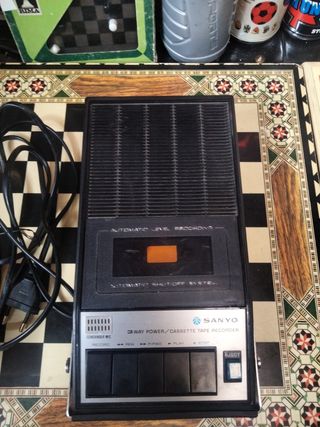 Grabadora Cassette Sanyo 3 Way Power