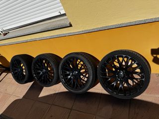 Llantas 19” con neumáticos