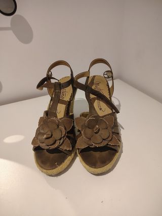 Sandalias Mustang Talla 38 Mujer