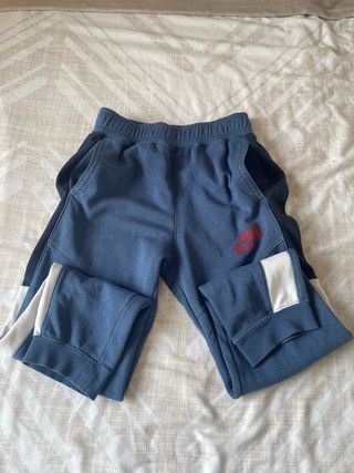 Chándal niño Nike original azul y blanco.
