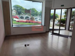 Local comercial en venta en A Ponte en Ourense